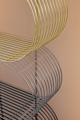 AYTM Curva Hylla Guld 61.4x33 cm
