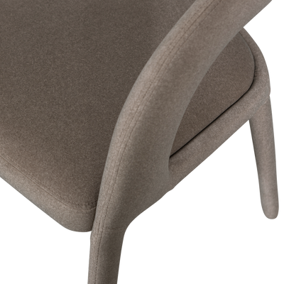 vtwonen ARMS Matstol i Brun Filt