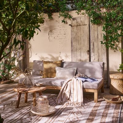 377472-N-01_SF_VT_Relax_3-zits_bank_acacia_hout_naturel_vierkant