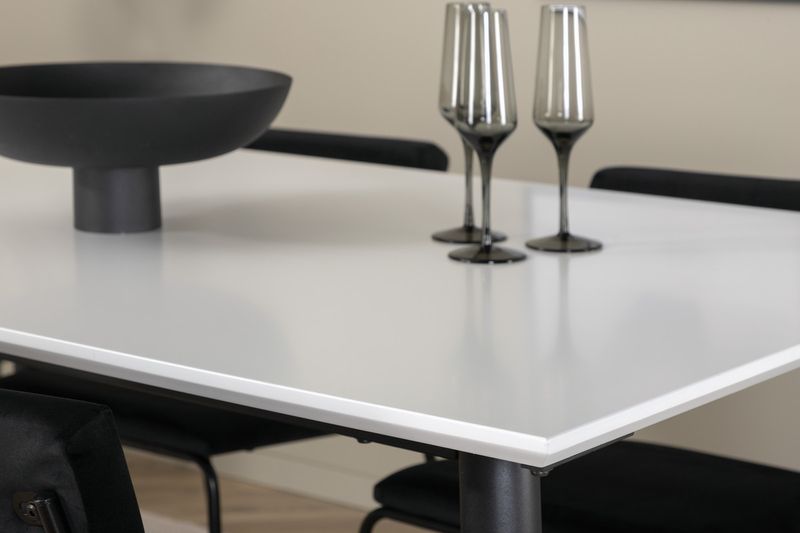 Venture Home Jimmy & Kenth Rektangulärt Matbord 150 x 90 Vit + 4 st Matstolar Svart