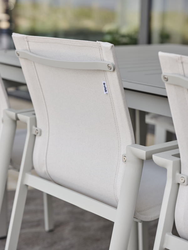 Brafab Delia Stapelstol Ljusgrå/Textilene