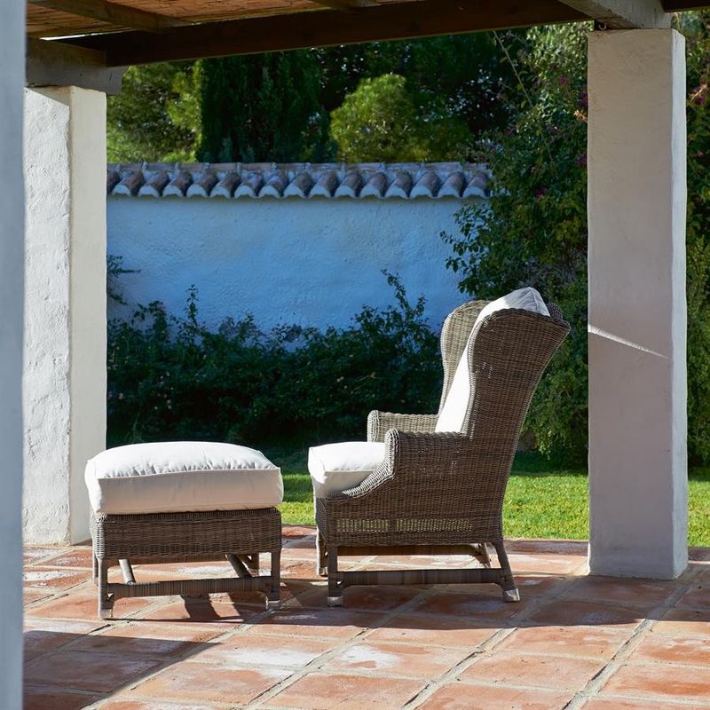 Riviera Maison Nicolas öronlappsfåtölj brun