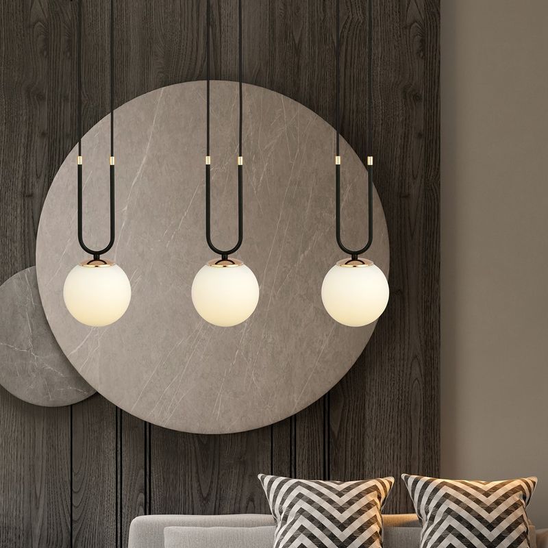 Emibig Lighting Taklampa GLAM 3 SVART/OPAL