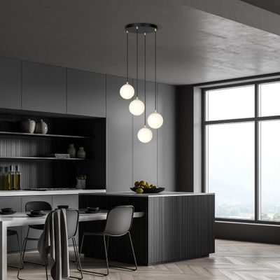 Emibig Lighting Taklampa ROYAL 4 BL