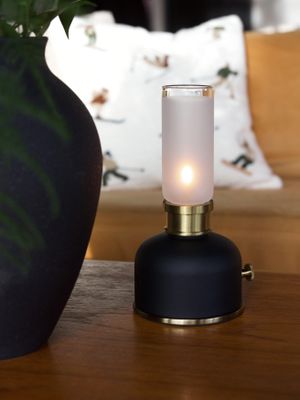 PR Home Frida bordslampa Svart mässing 11x22c