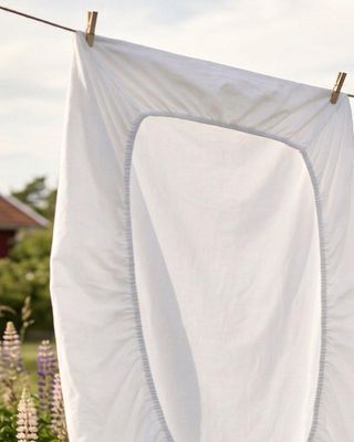Svanefors Carlton Dra på lakan Vit 140x200x15 cm