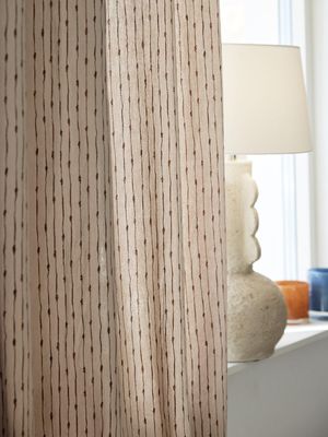 Svanefors Unni Gardin 2P Brun 2x140x280 cm