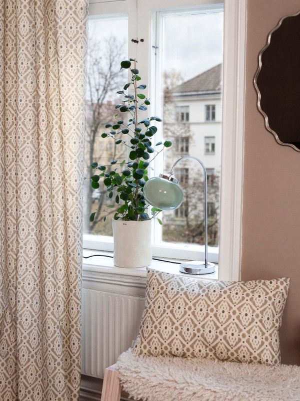 Svanefors Ikat Gardin 2P Beige 2x135x280 cm