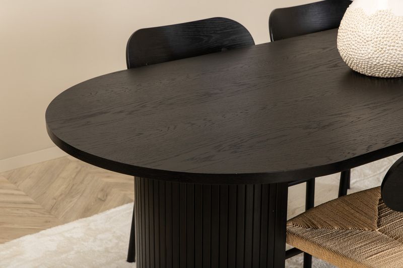 Venture Home Bianca & Polly Ovalt Matbord 200 x 90 Svart + 4 st Matstolar Svart