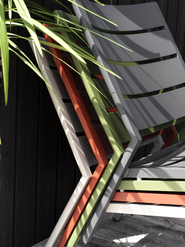 Brafab Delia Loungefåtölj Khaki