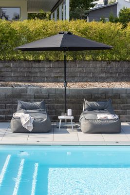 Venture Home Leeds Parasoll - Stilrent & Modernt