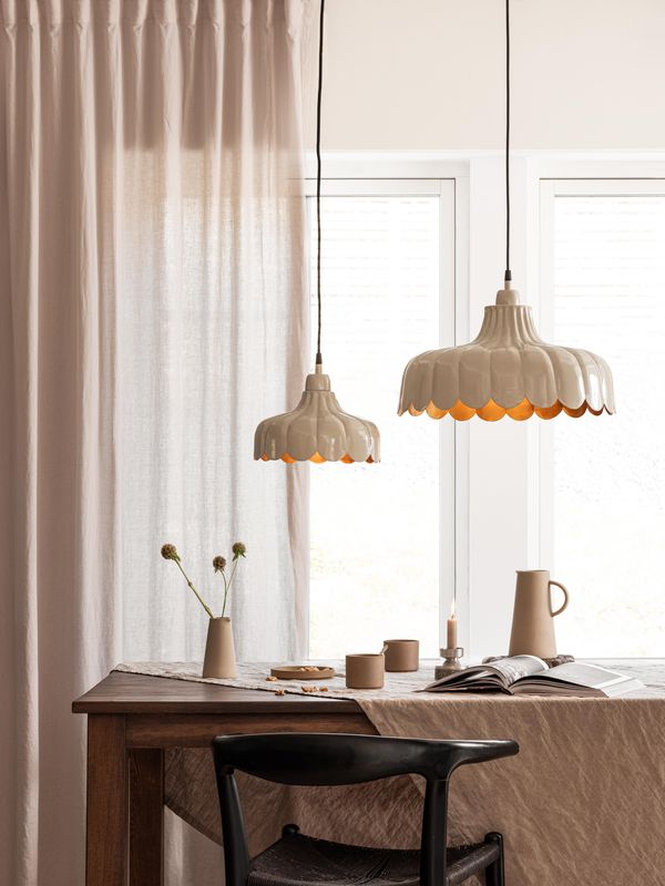 PR Home Wells taklampa Beige/guld 43 cm