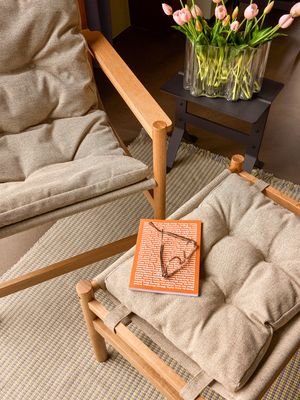 Hübsch Heritage fåtölj med fotpall natur/beige