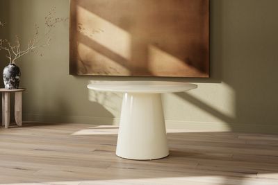 Venture Home Lanzo Runt Matbord Ø120 Beige