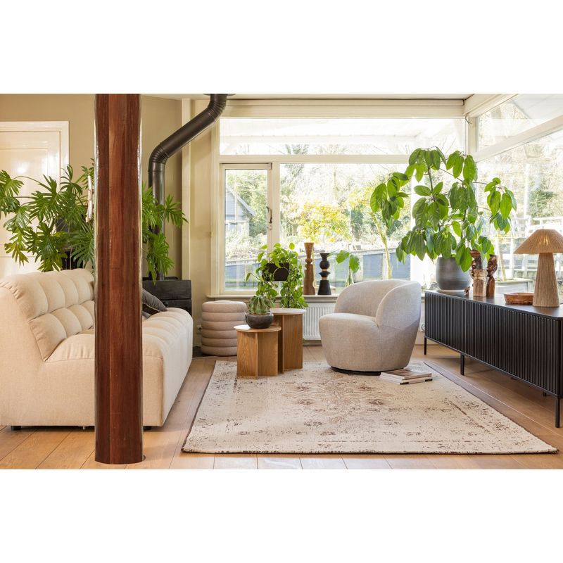 WOOOD NEW GRAVURE TV-bänk 100 cm i svart furu