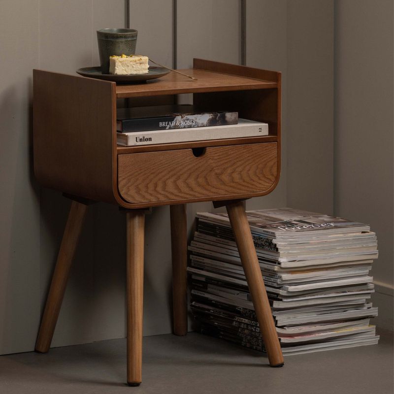 WOOOD Nils nattduksbord/sidobord trä natur