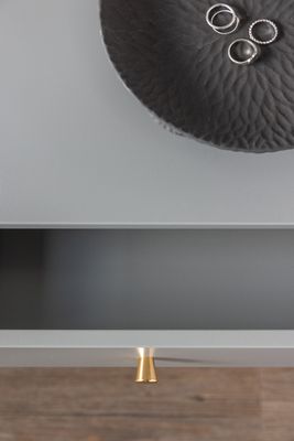 Venture Home Bakal Sidobord