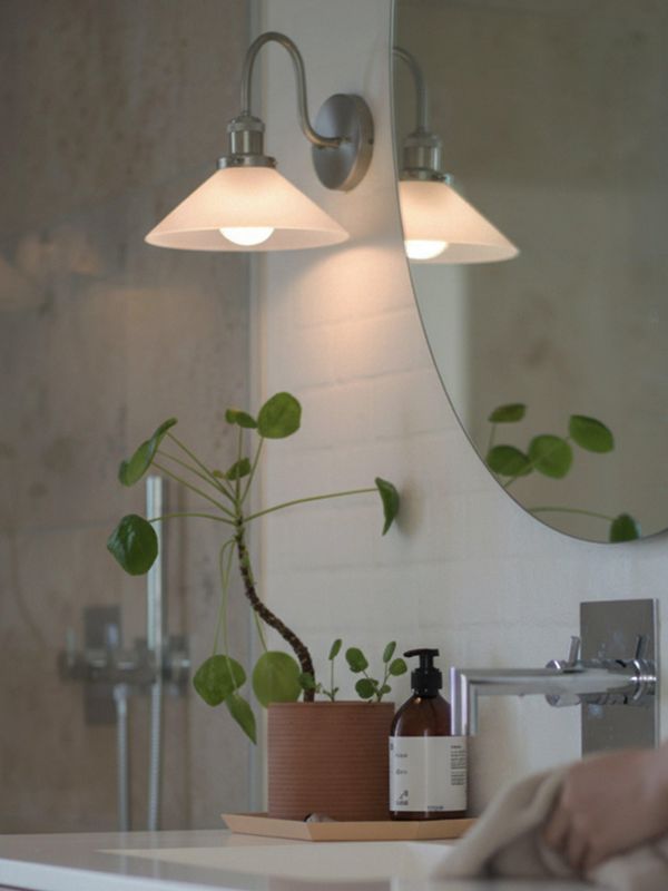 PR Home August VägglampaIP23 Opal Krom 25 cm