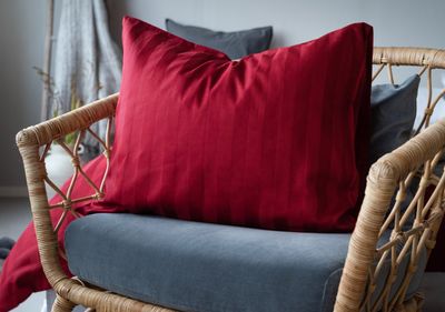 Borganäs Satin Påslakanset Röd 150x210 50x60