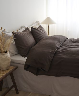 Borganäs Satin Påslakanset Brun 150x210 50x60