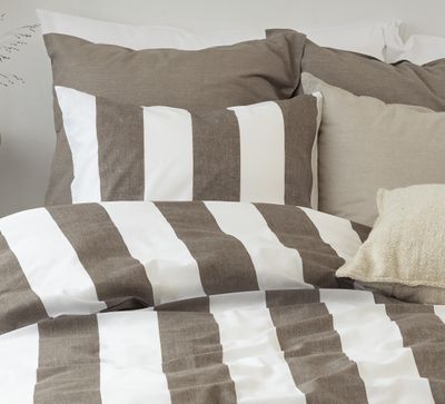 Borganäs Mönstrat Block Stripe bomullspåslakanset Brun 150x210 cm 2 delar