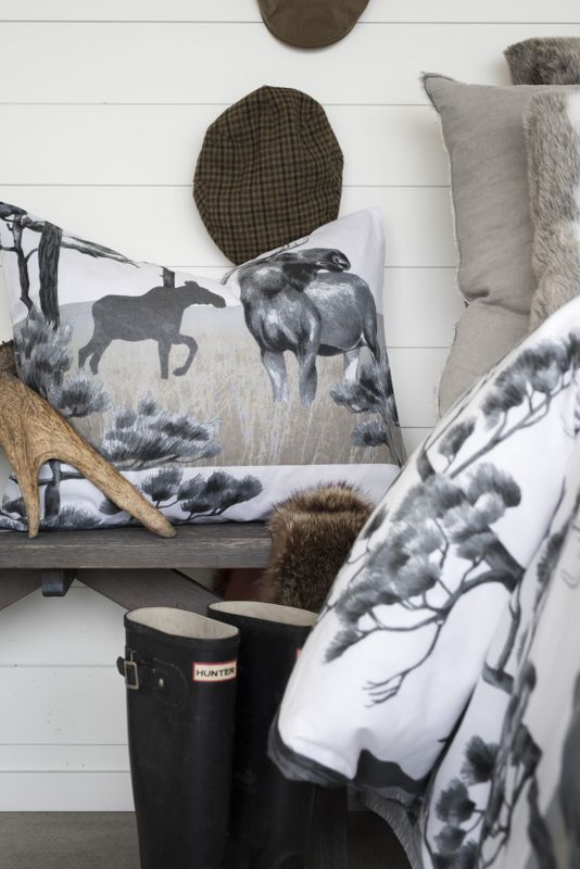 Borganäs Mönstrat Älg bomullspåslakanset grå 150x210 cm 2 delar