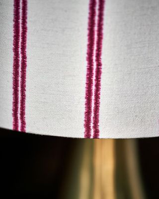 House Doctor Tulip Bordslampa Antik Mässing