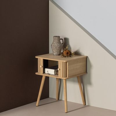 WOOOD KARRI Sängbord i MDF och Furu, Naturlig