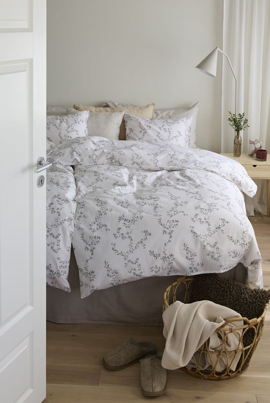 Borganäs Vinterslinga bomull påslakanset creme 150x210 cm 2 delar