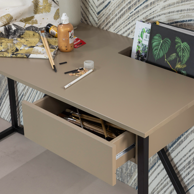 WOOOD NEW JULIUS Skrivbord Furu Lerbrun