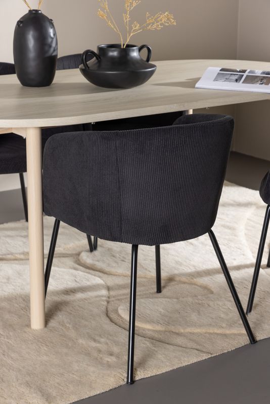 Venture Home Andy Matbord med Berit Matstol