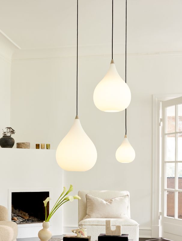 Halo Design DROPS Pendant Pendellampa Opalic, alu Ø30 cm