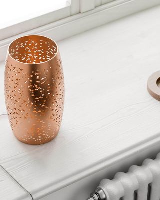By Rydéns Colby bordslampa guld 26 cm
