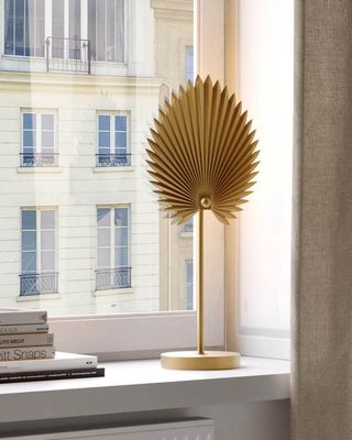 By Rydéns Aruba bordslampa guld matt 55 cm