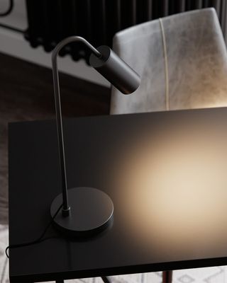 By Rydéns Curve bordslampa svart matt 51 cm