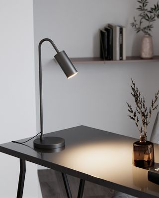 By Rydéns Curve bordslampa svart matt 51 cm