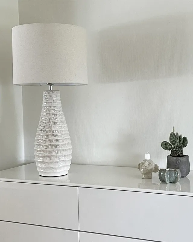 By Rydéns Bartha bordslampa H74 cm creme