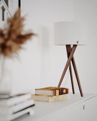 By Rydéns Vega bordslampa H55 cm valnöt