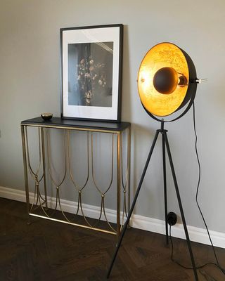 By Rydéns Captain golvlampa sandsvart 145 cm