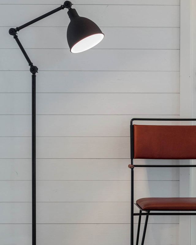 By Rydéns Bazar golvlampa sandsvart 147 cm