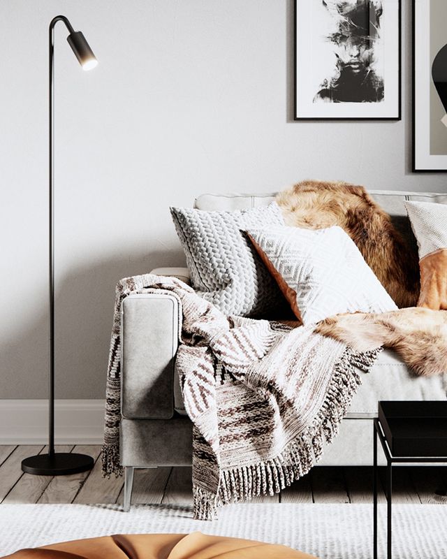 By Rydéns Curve golvlampa svart matt 146 cm