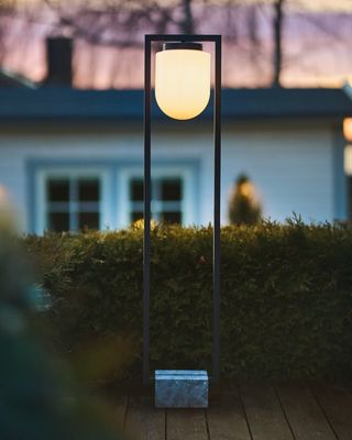 By Rydéns Stanley golvlampa sandsvart 120 cm