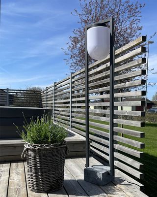 By Rydéns Stanley golvlampa sandsvart 120 cm