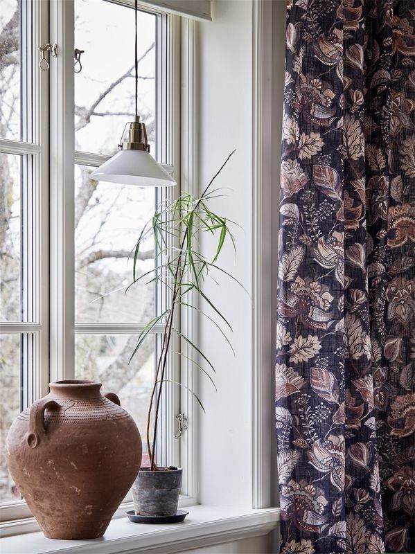Redlunds Shelly Multilängd Svart Beige 140x250 cm