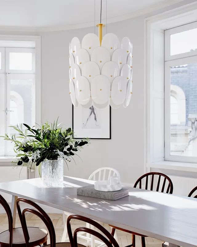 By Rydéns Omlott taklampa Ø50 cm mässing