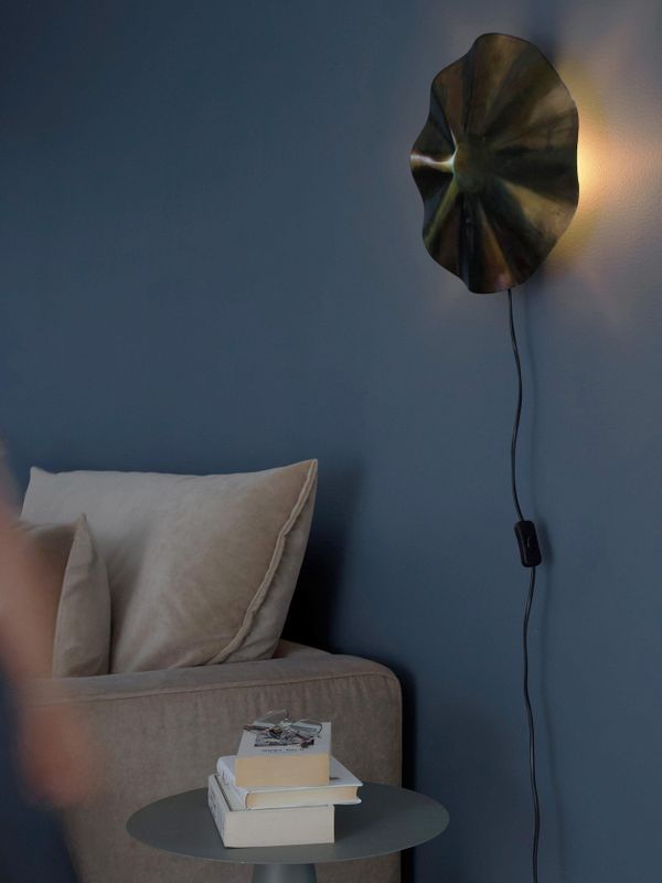 PR Home Aira Vägglampa Oil brass 35 cm