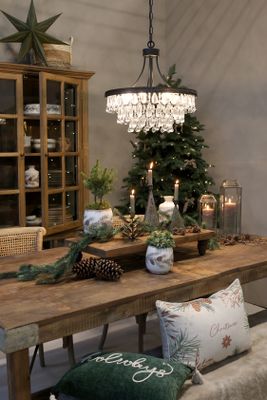 Chiq Antique Versailles Ljuskrona med droppformade glasprismor