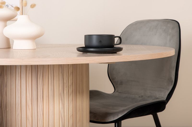 Venture Home Emma & Bianca 4 st Matstolar Grå + Runt Matbord ⌀110 Vitputsad