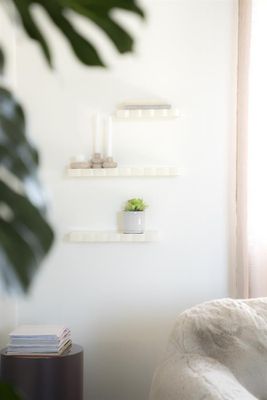 By Boo Vägghylla Prinz - Beige