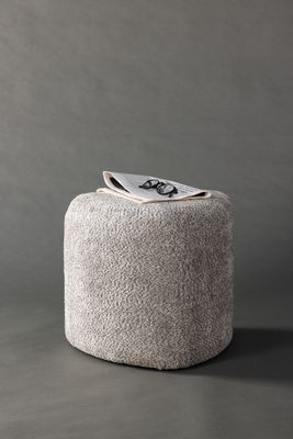 Venture Home Peg Puff - Elegant Sittpuff i Boucle